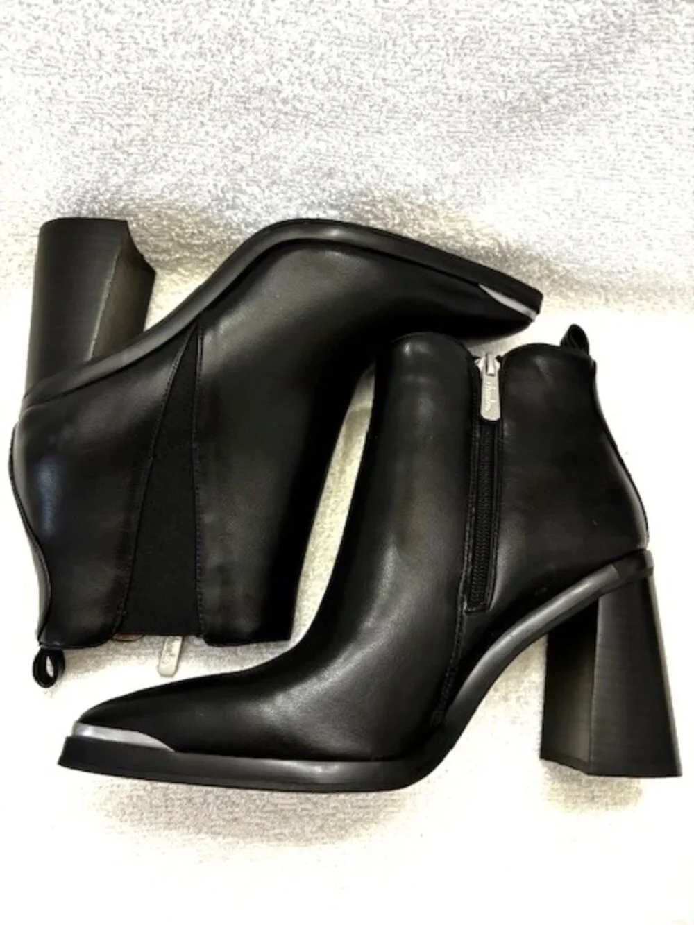 Charles David Dolores black block heeled booties NWOT Women's Size 8-1/2